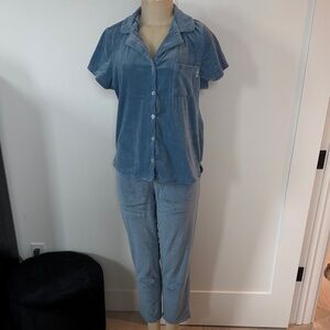 Nine West small Blue Velvet Pajama Set